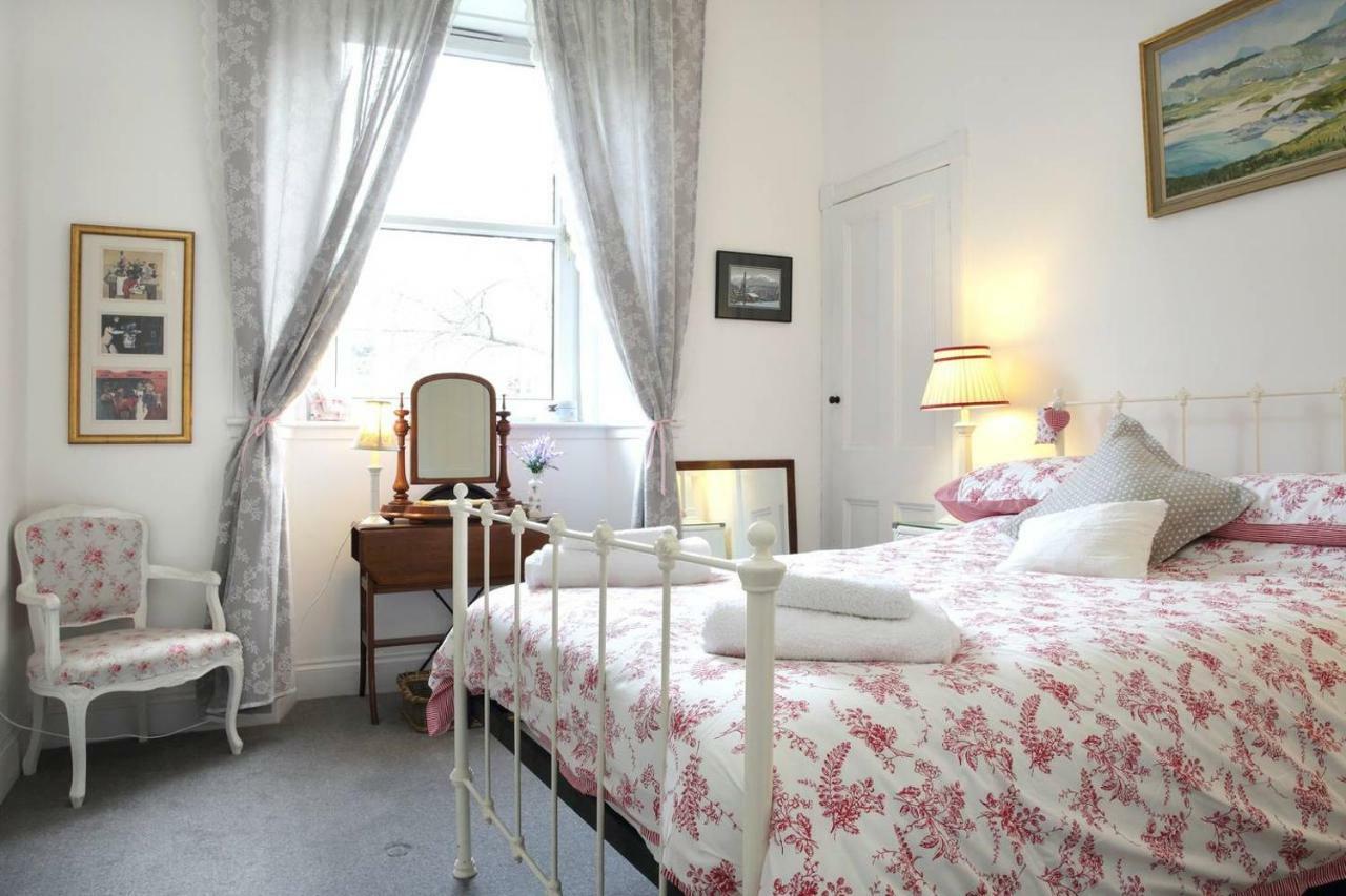 5 Star Beautiful & Vintage, Spacious Apt In Chic Location! 에든버러 외부 사진